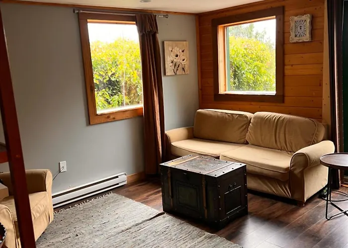 Bear Cove Cottages